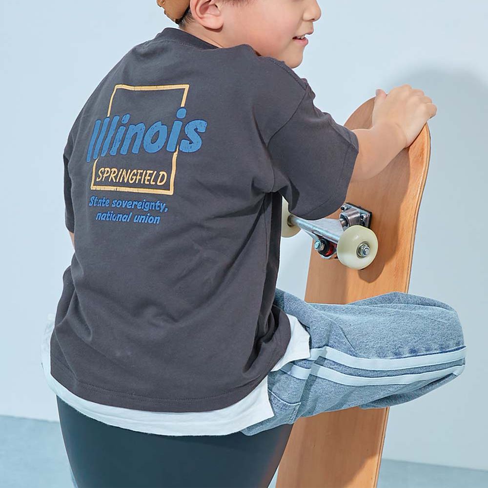 100%棉 定番印花短袖上衣-方形英文-炭黑