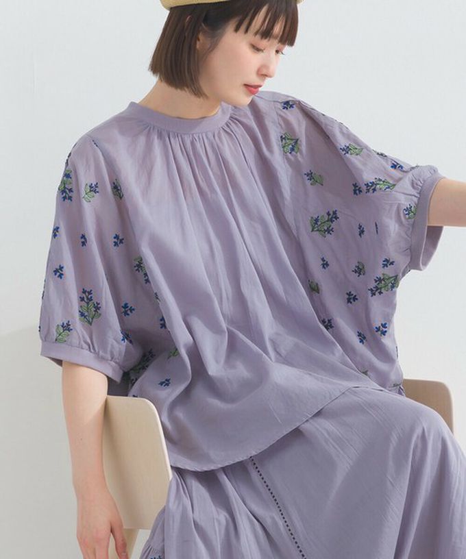 日本 Lupilien - 100%印度棉 優美植物刺繡大寬袖上衣-象牙