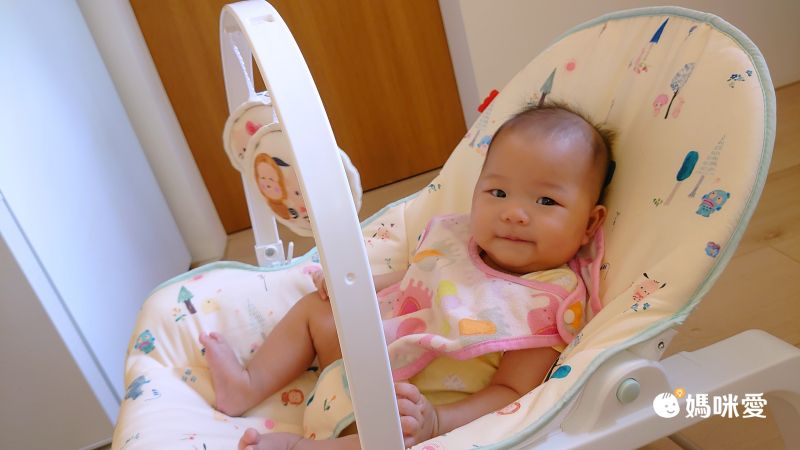 【費雪】安撫躺椅，三麗鷗限定款！69折起，再贈『美高魔法小屋』