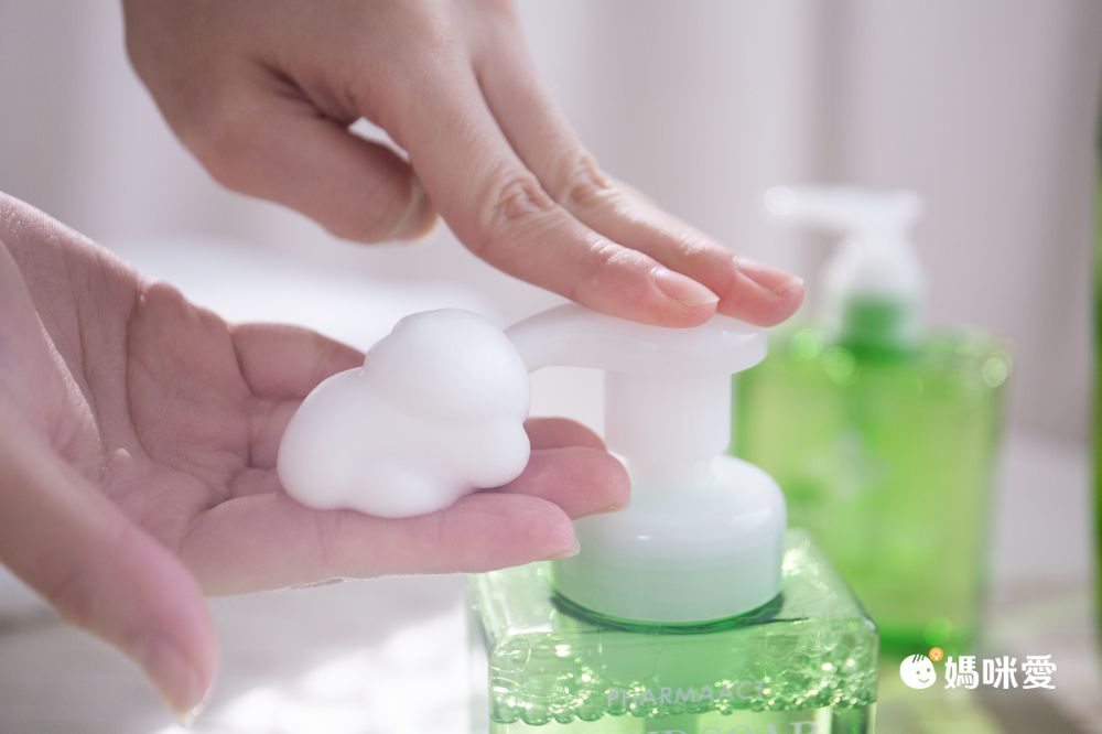 日本熊野油脂 KUMANO - PharmaACT 無添加藥用弱酸性抗菌泡沫洗手乳/洗手慕斯-補充包-特惠2入組-200ml*2