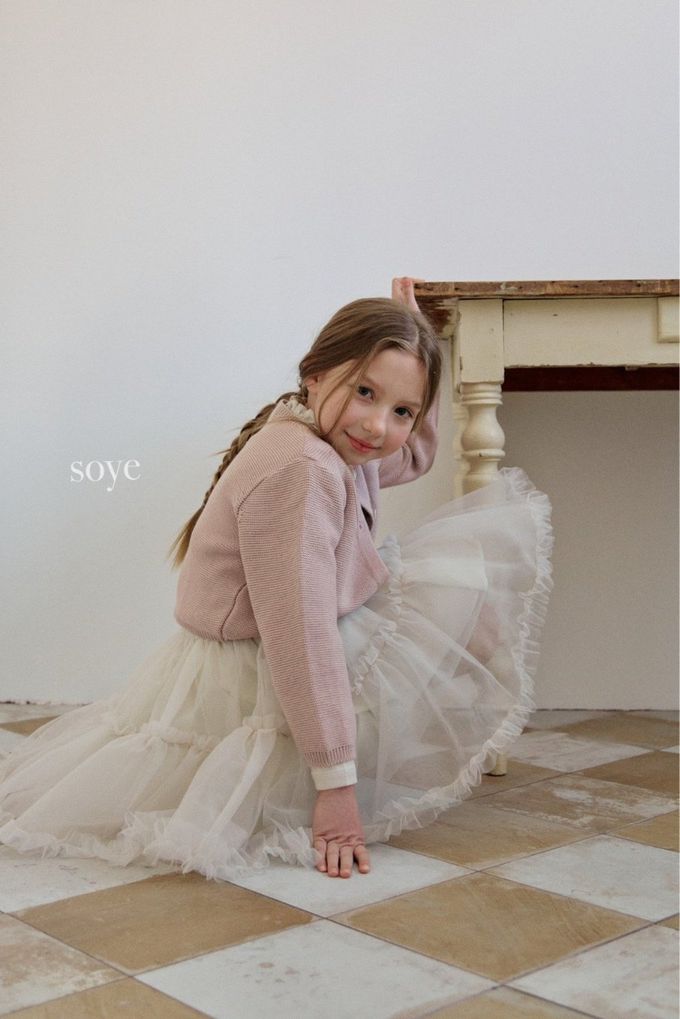 韓國 soye - 夢幻蕾絲層次拼接蓬蓬裙-米杏白