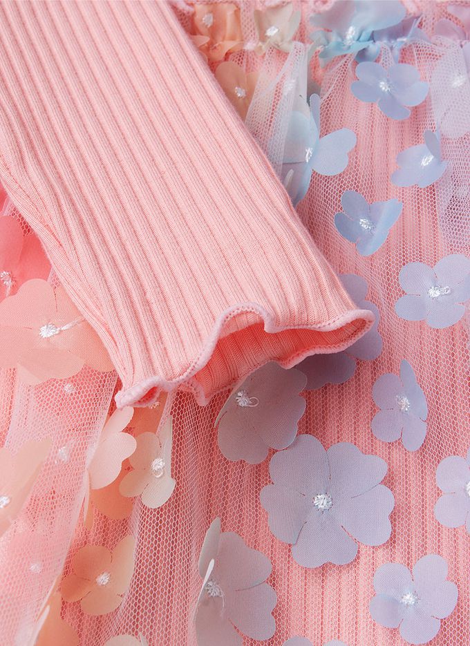 韓國 OZKIZ - 夢幻花瓣蕾絲裝飾洋裝-粉