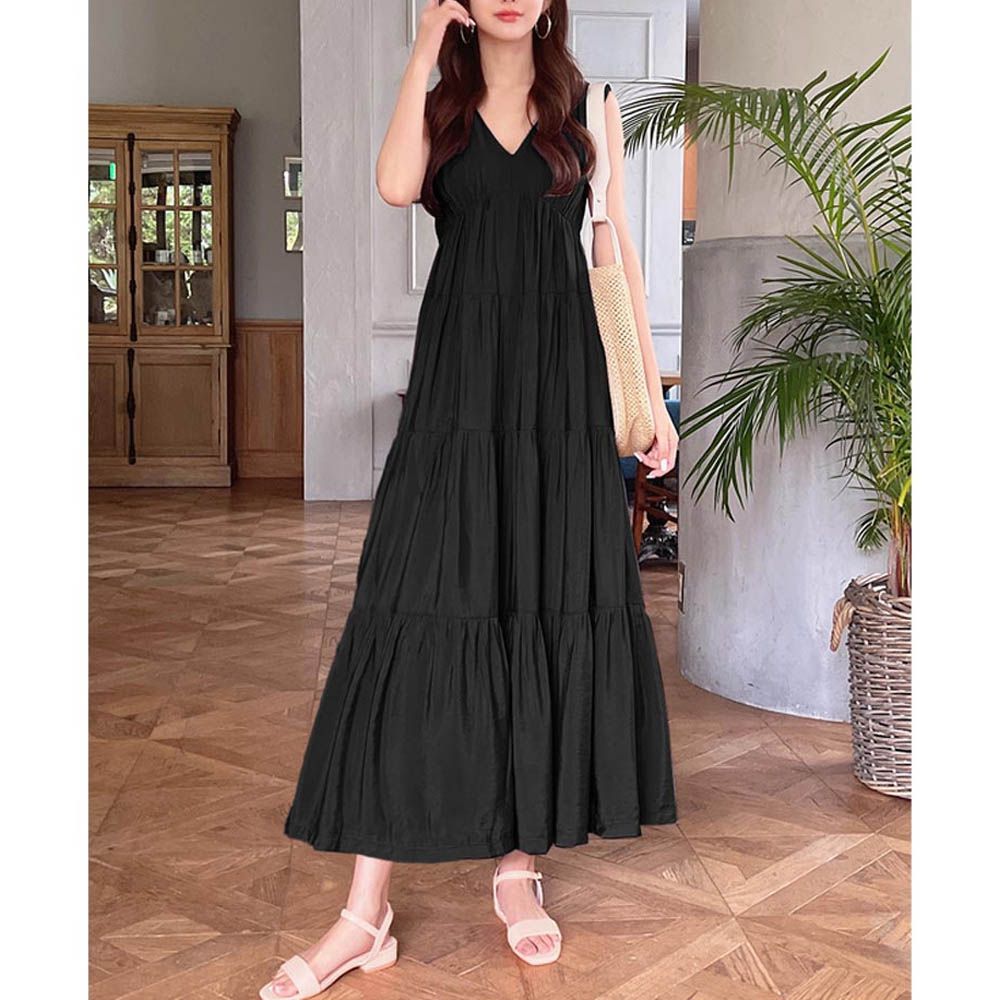 V領蛋糕層次飄逸背心洋裝-黑色
