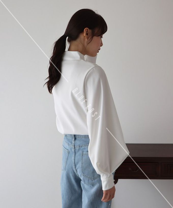 日本 BLUE EAST - 知性小立領澎澎氣球袖襯衫-水藍