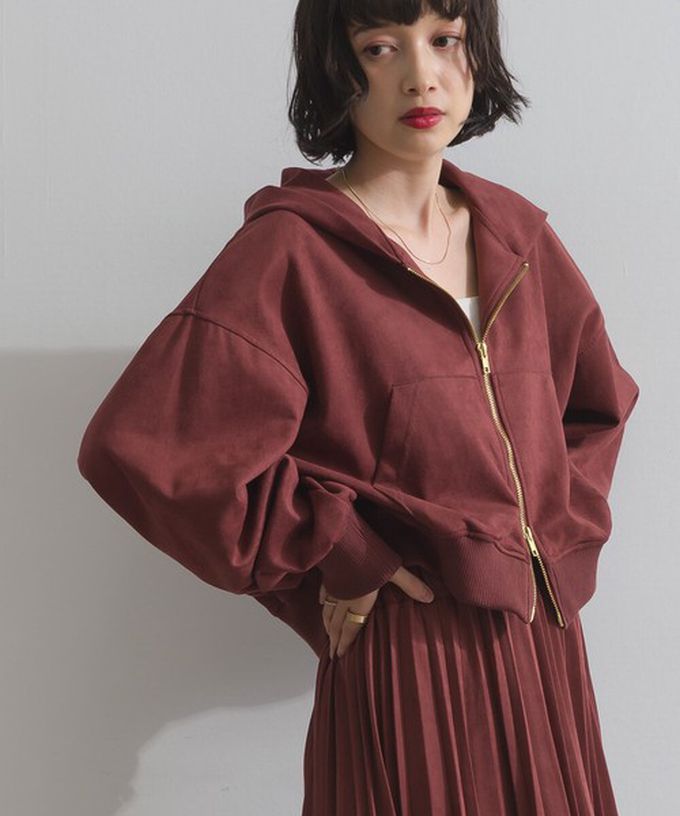 日本 ELENCARE DUE - 輕盈絨皮感雙拉鏈短版連帽外套-象牙米