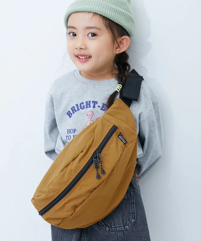 日本 devirock - 飽和色大容量側揹腰包(親子通用)-寶石紅 (約17x43x11cm)