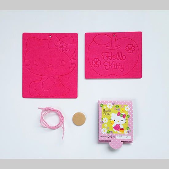 日本代購 - 日本製 神奇小鳥防霉/抗菌/除臭香氛掛片4件組-居家通用款-HelloKitty-2枚入