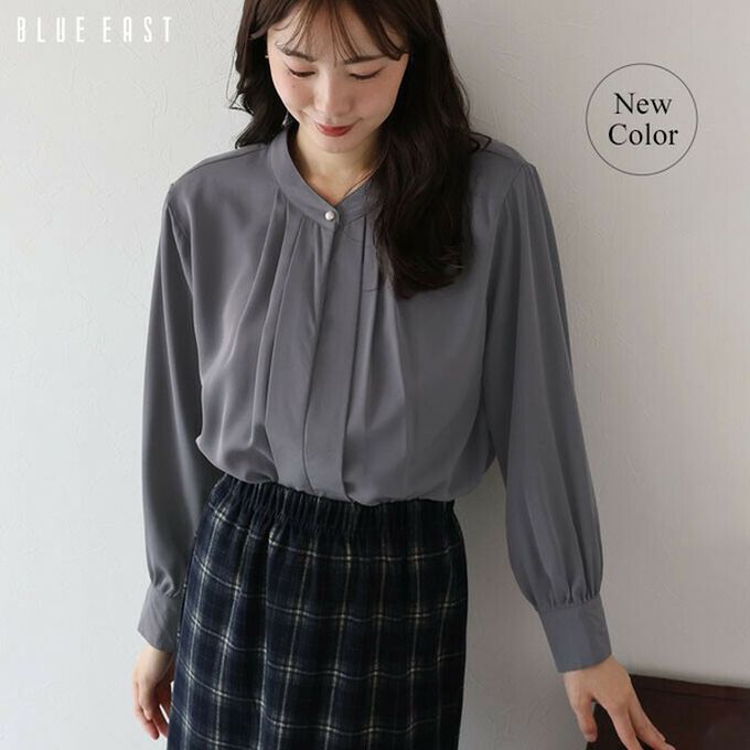 日本 BLUE EAST - 2way領知性整潔感打褶長袖上衣-珍珠袖扣-藍