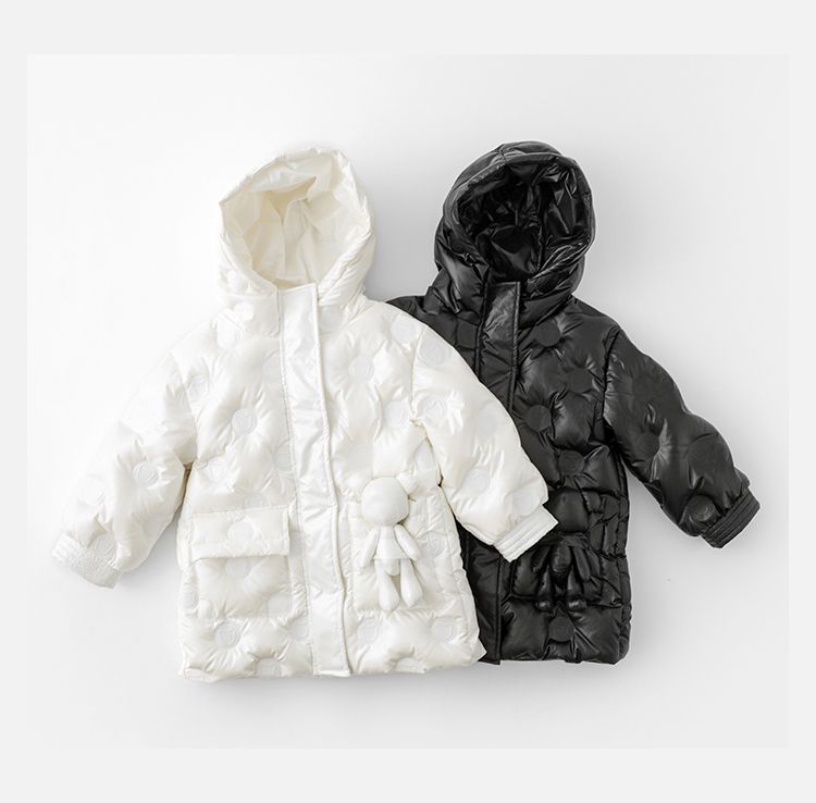 TONGMO - (90%鴨絨)可拆卸太空感立領羽絨外套-熊熊-米白色