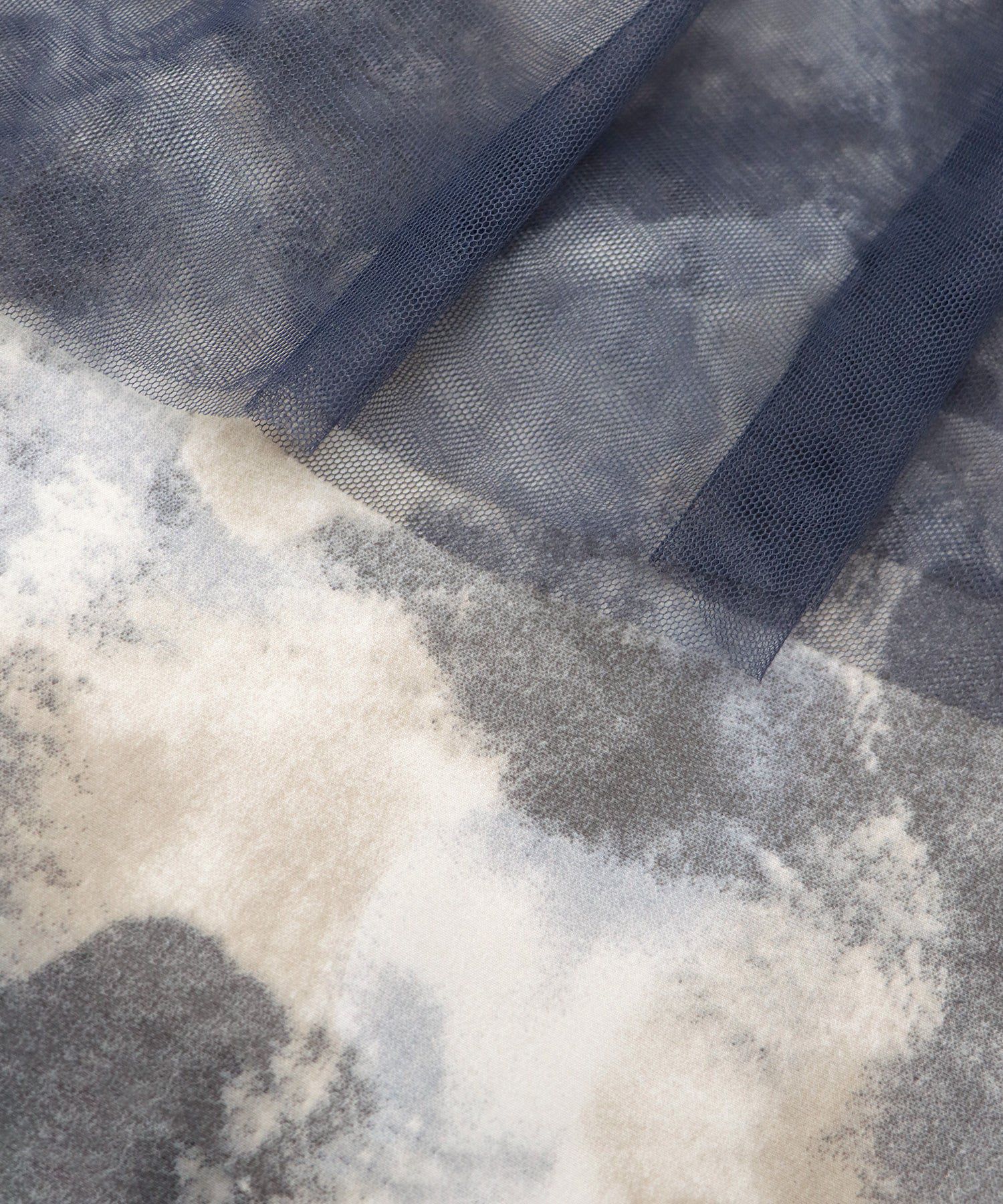 日本 BLUE EAST - 浪漫印花雙層紗裙-卡其