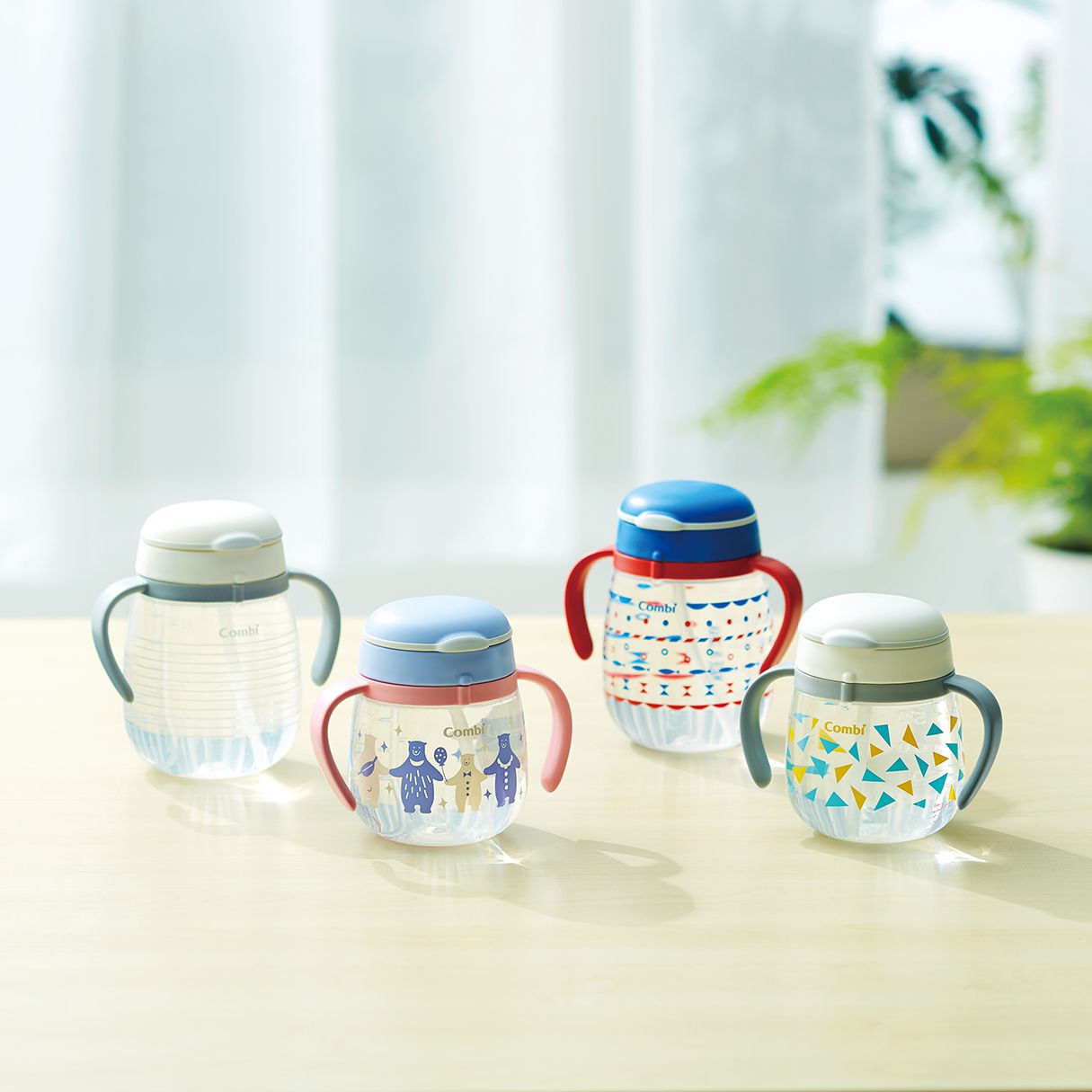 日本 Combi - LakuMug樂可杯第1階段啜飲杯-水杯-簡單生活 (4個月以上)-240ml