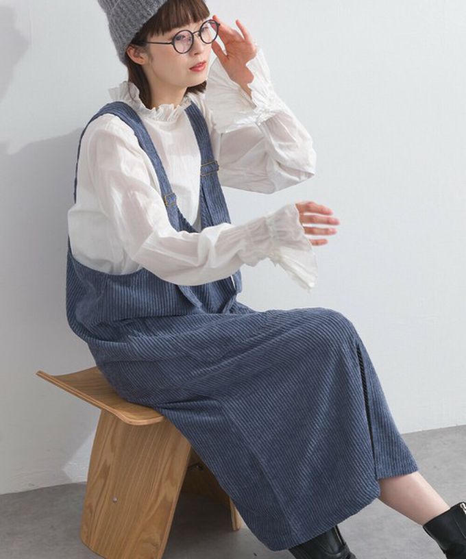 日本 Lupilien - 可愛厚實燈芯絨開叉吊帶裙-軍綠