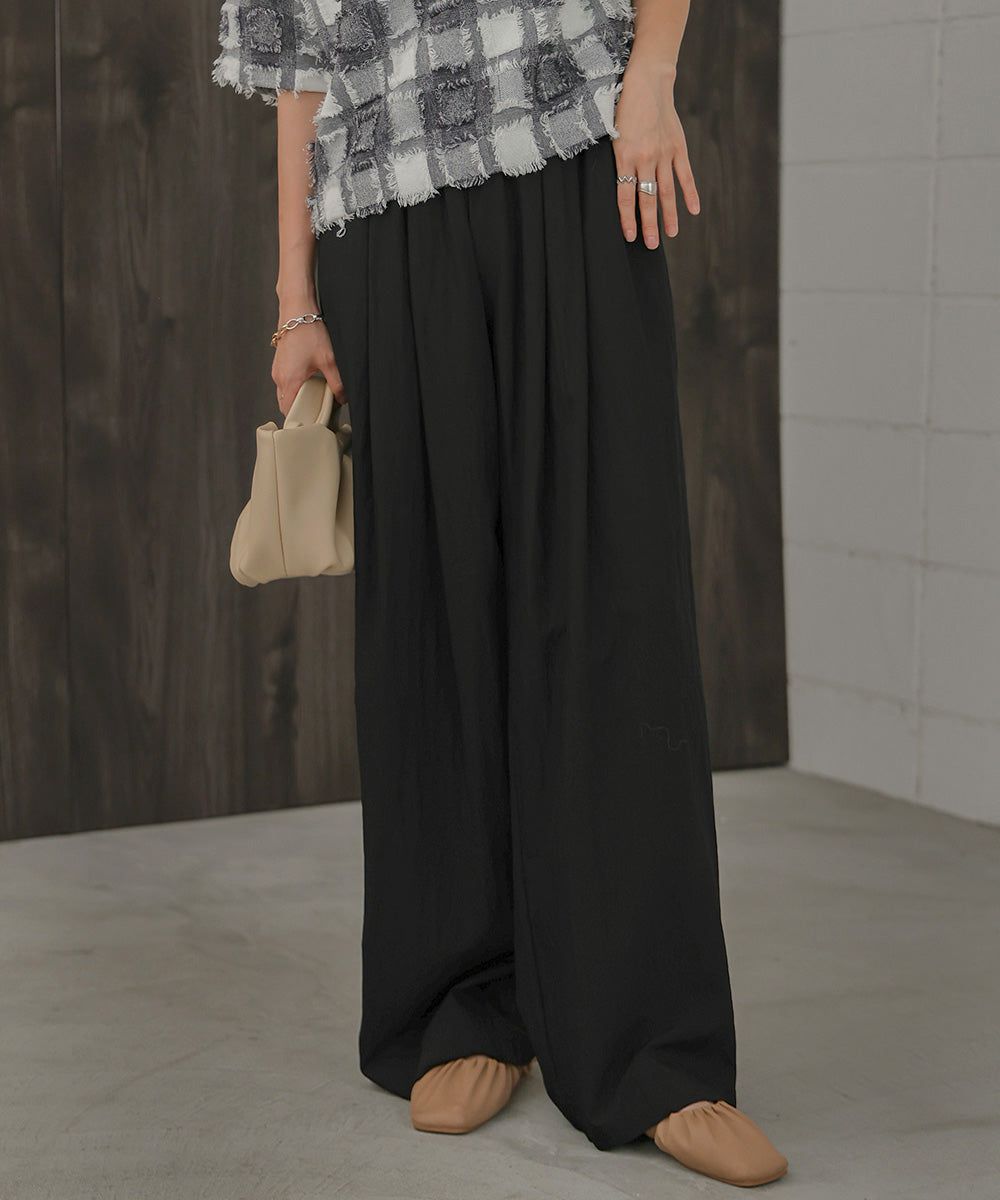 日本 Bab - 時尚美型垂墜感長褲-米杏