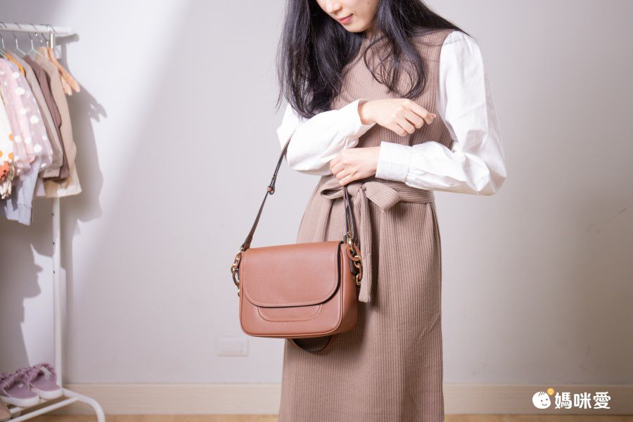 真皮質感腋下馬鞍包-附2種背帶-深棕色 (25x19x9cm)