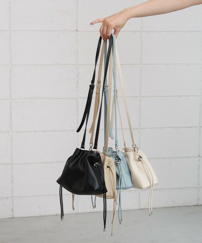 日本 Bab - 輕巧抽繩可愛感側背小包-米杏