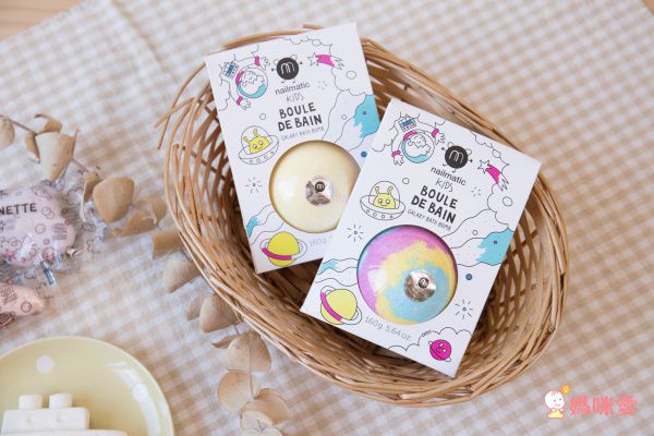  法國 Nailmatic Kids 銀河系沐浴球