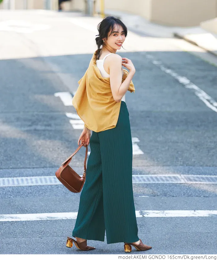 日本 COCA - [可剪裁] 速乾垂墜彈性風琴寬褲-淺灰棕