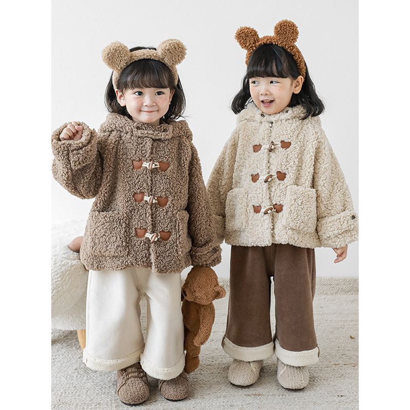 TONGMO - 立體造型羊羔絨牛角釦連帽外套-熊耳朵-米色