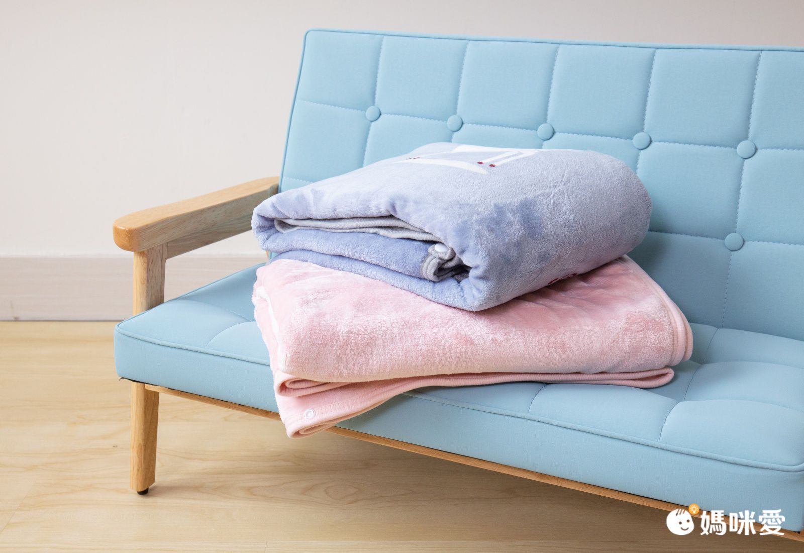 保暖珊瑚絨披肩懶人毯-一般款-林深時見鹿 (1.5mx1.3m（帽子可拆）)