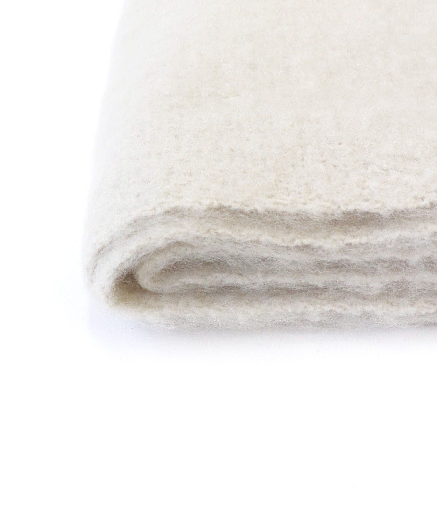 日本 BLUE EAST - 厚流蘇蓬鬆感柔軟圍巾-象牙白