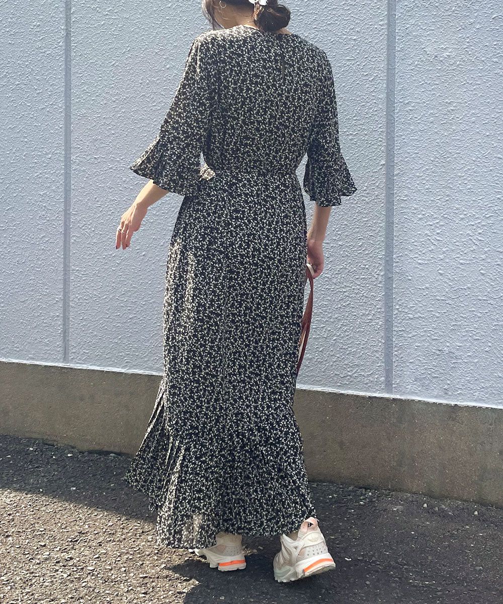 日本 Bab - 圓領碎花糖果袖洋裝-奶油白