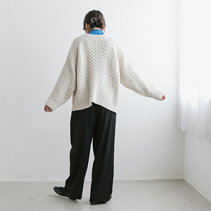 日本 ihuu - 粗編織麻花口袋針織外套-深灰