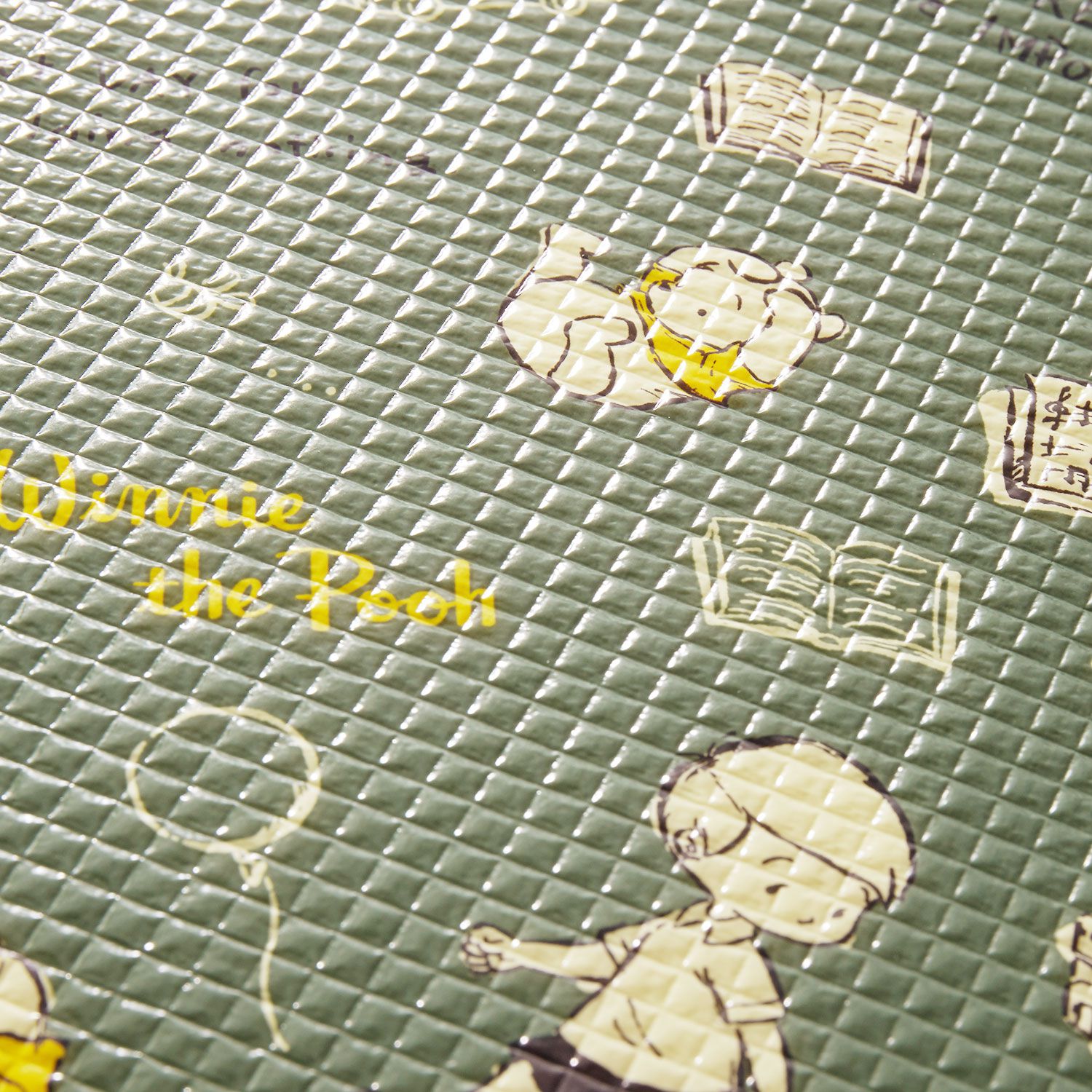 日本 Pearl 金屬 - 迪士尼防水野餐墊(附收納袋)(4-5人)-維尼-綠X黃 (180x180cm)