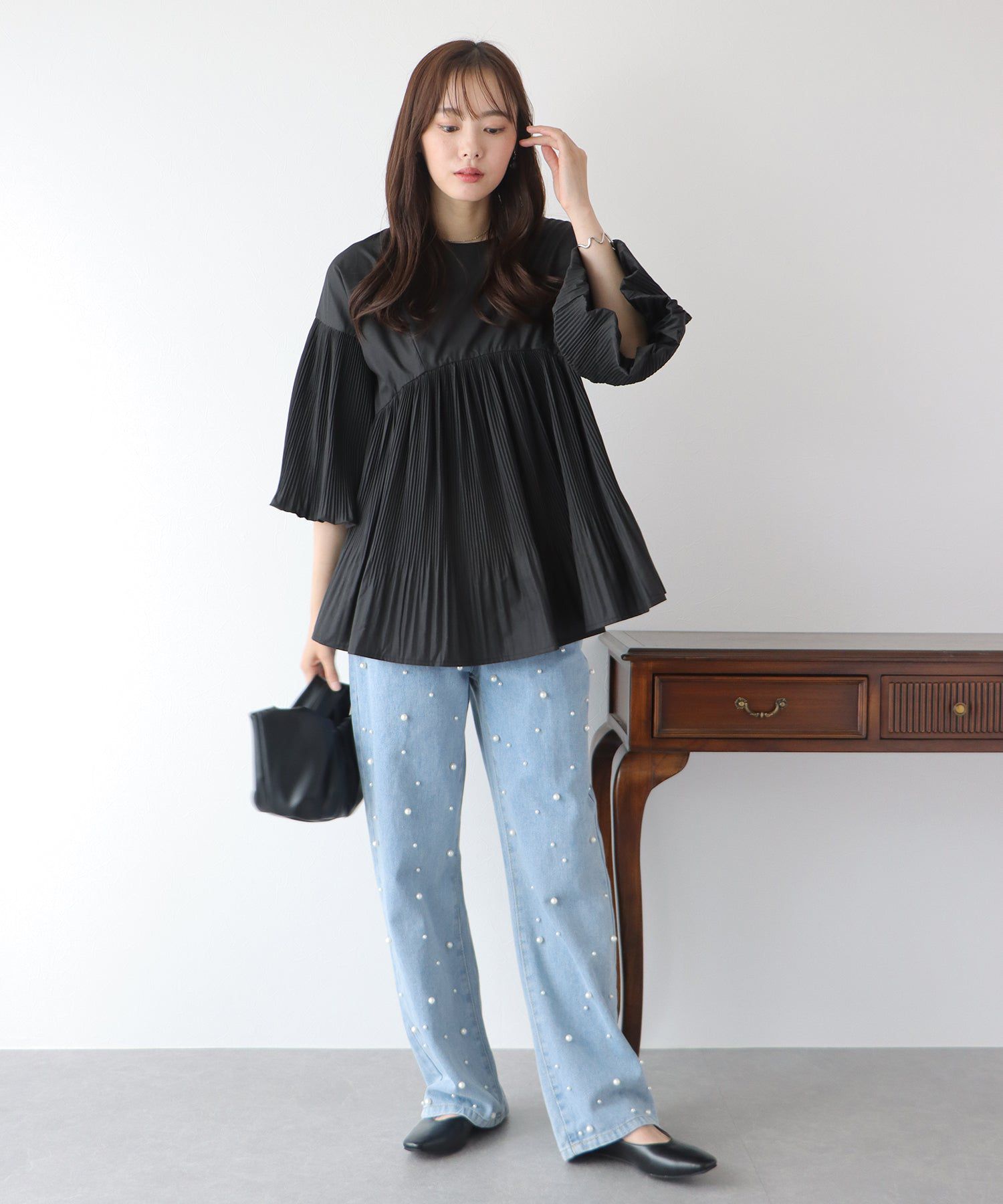 日本 BLUE EAST - 楊柳拼接五分袖上衣-奶茶