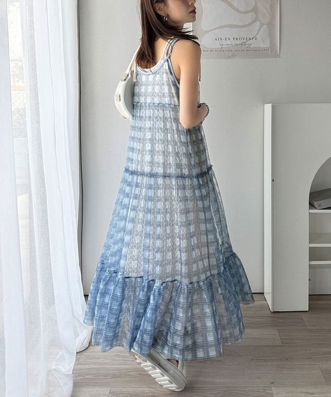 日本 Classical Elf - 絕美透膚格紋細肩帶薄紗罩衫-黑