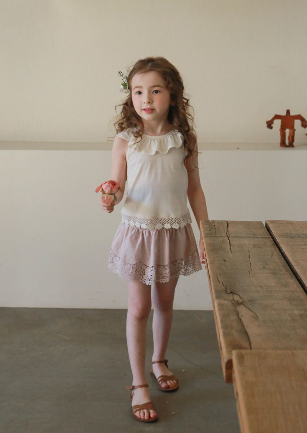 韓國 PuellaFLO - 蕾絲鏤空花瓣下襬褲裙-粉紅