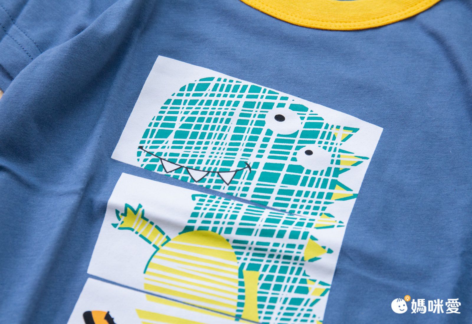 短袖棉T-童趣恐龍塗鴉-紅色