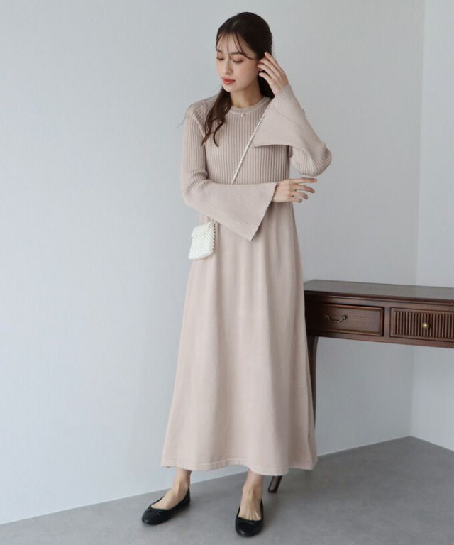 日本 BLUE EAST - 優雅花瓣袖羅紋針織洋裝-粉膚