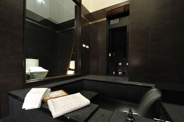 58度溫泉湯苑會館