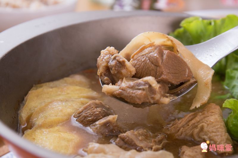 暖冬火鍋季【名廚美饌】東北酸菜鍋、蔘棗土雞湯、養生羊肉爐