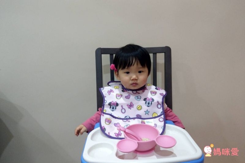 把迪士尼搬上餐桌【美國 Bumkins 餐具】65 折起！