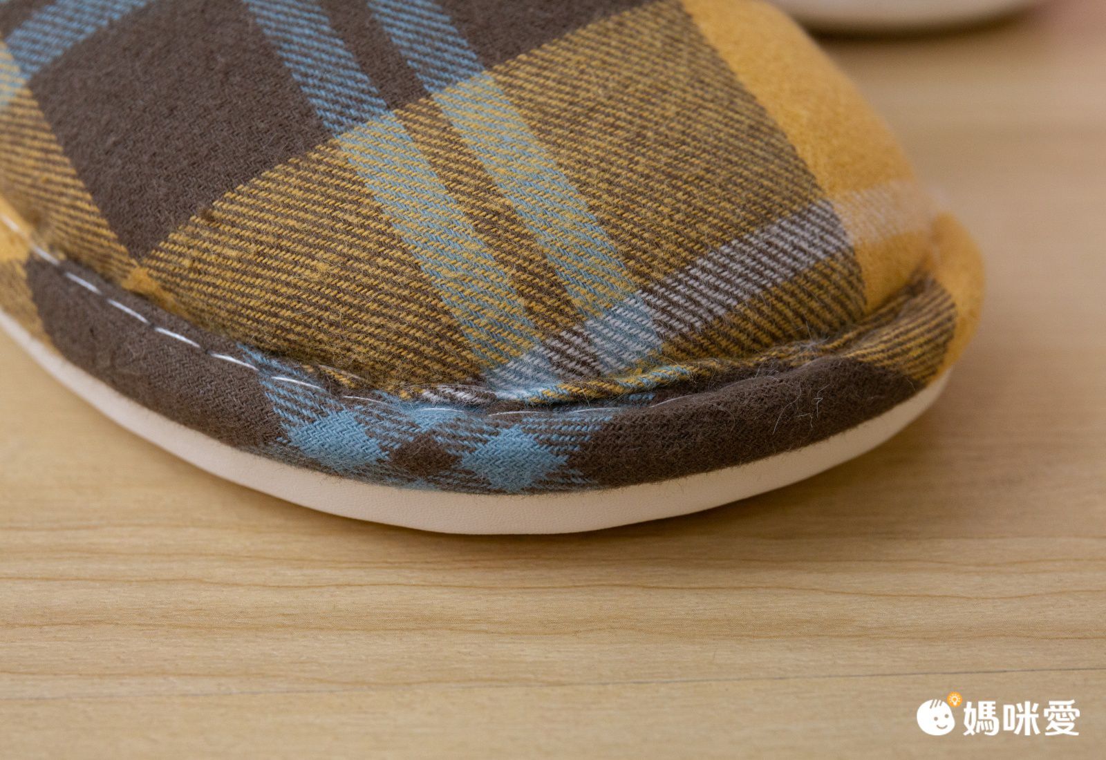 日系格紋防滑保暖棉拖鞋-深藍