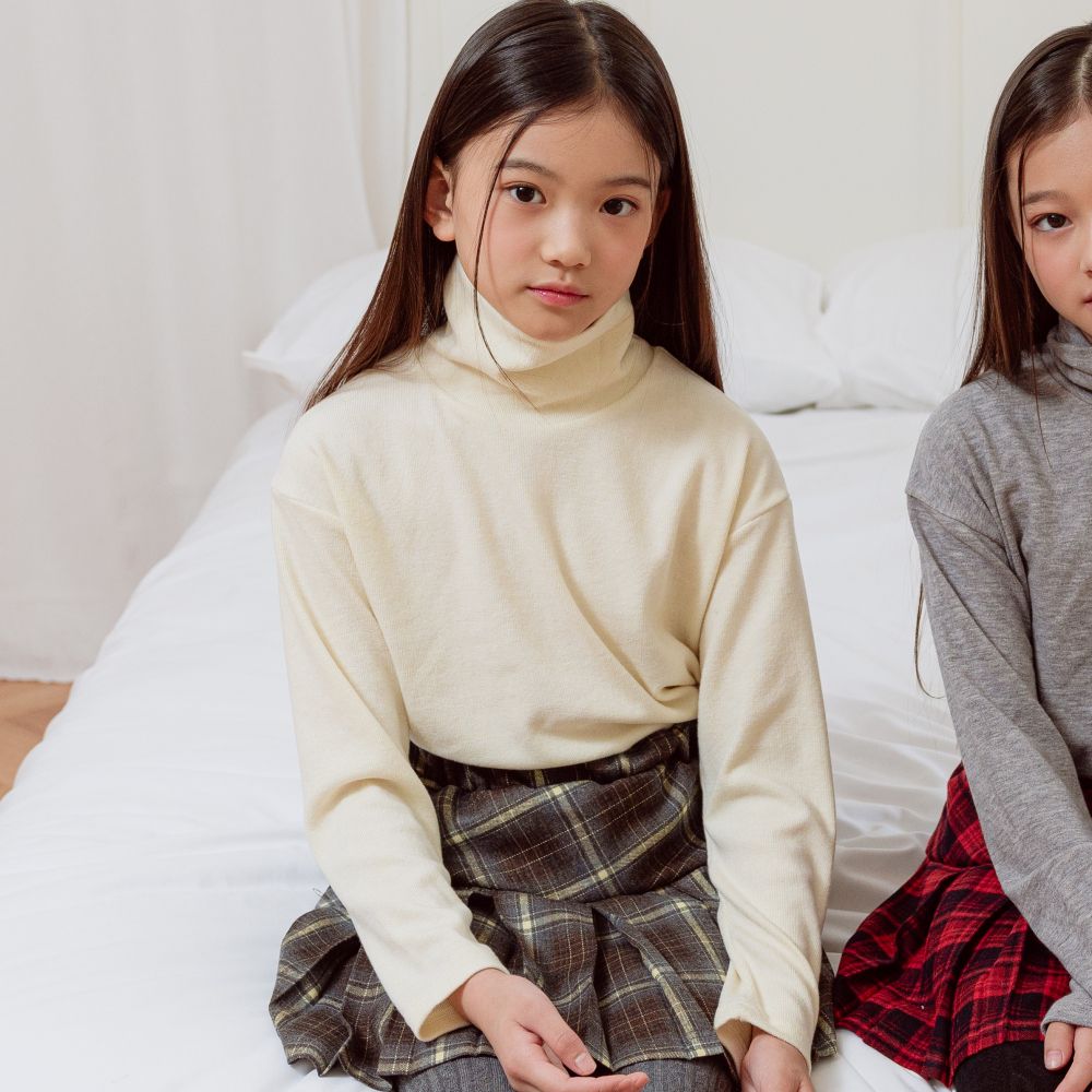 sm2 好搭配高領長袖上衣-米白