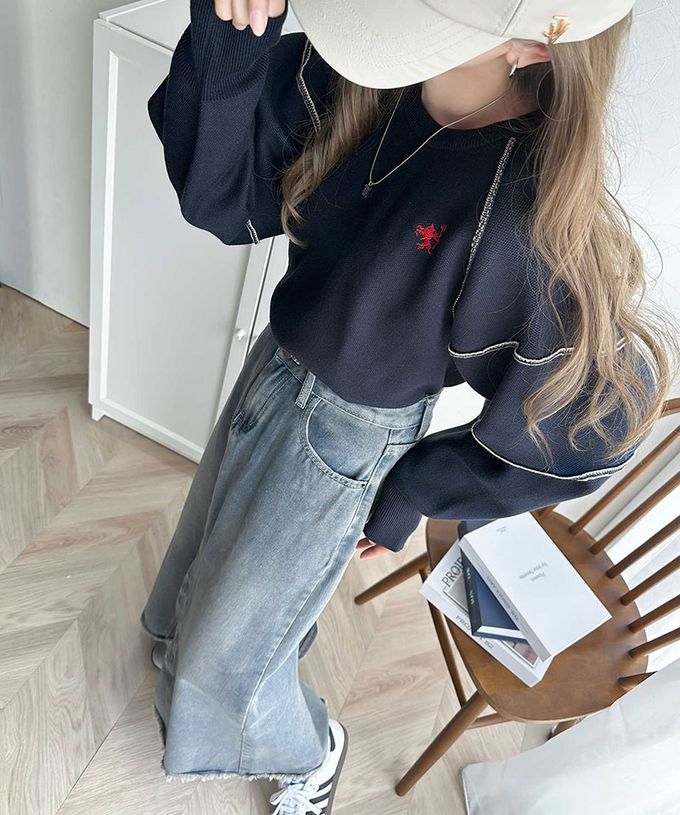 日本 Classical Elf - 線條感logo厚磅針織長袖上衣-黑