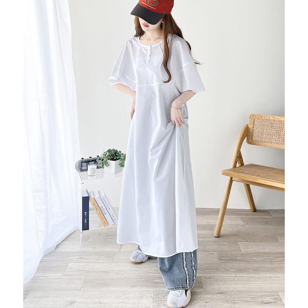 日本 Classical Elf - 立體感縫線燈籠袖寬版洋裝-白