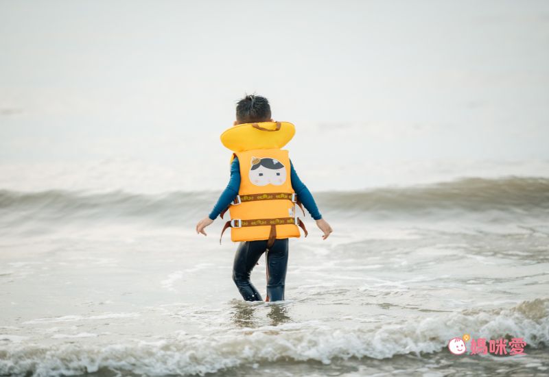 韓國 Winnie Connie - 屁屁偵探兒童游泳背心 (適用：6-12歲；25-50 公斤)