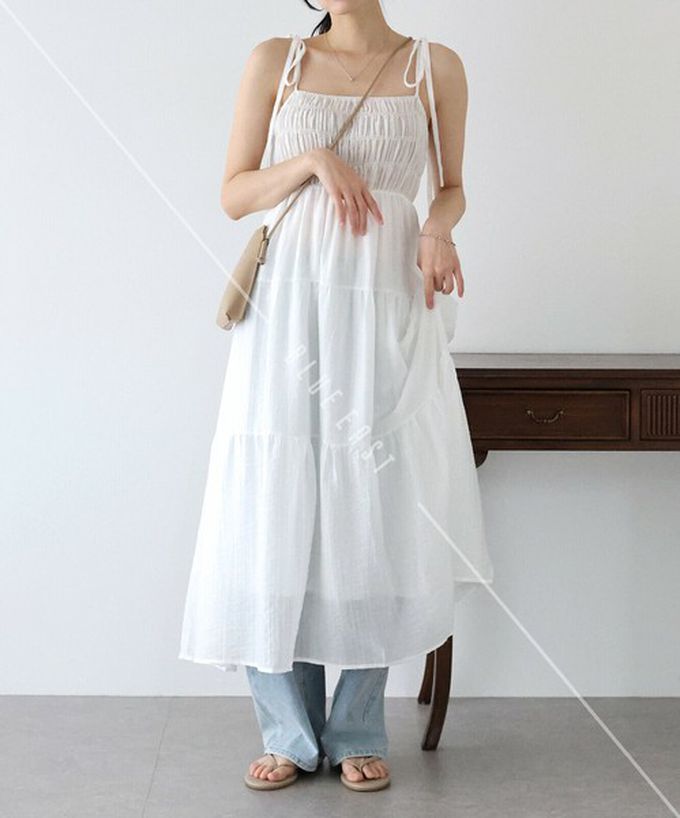 日本 BLUE EAST - 清爽透膚感皺摺綁帶分層洋裝-灰