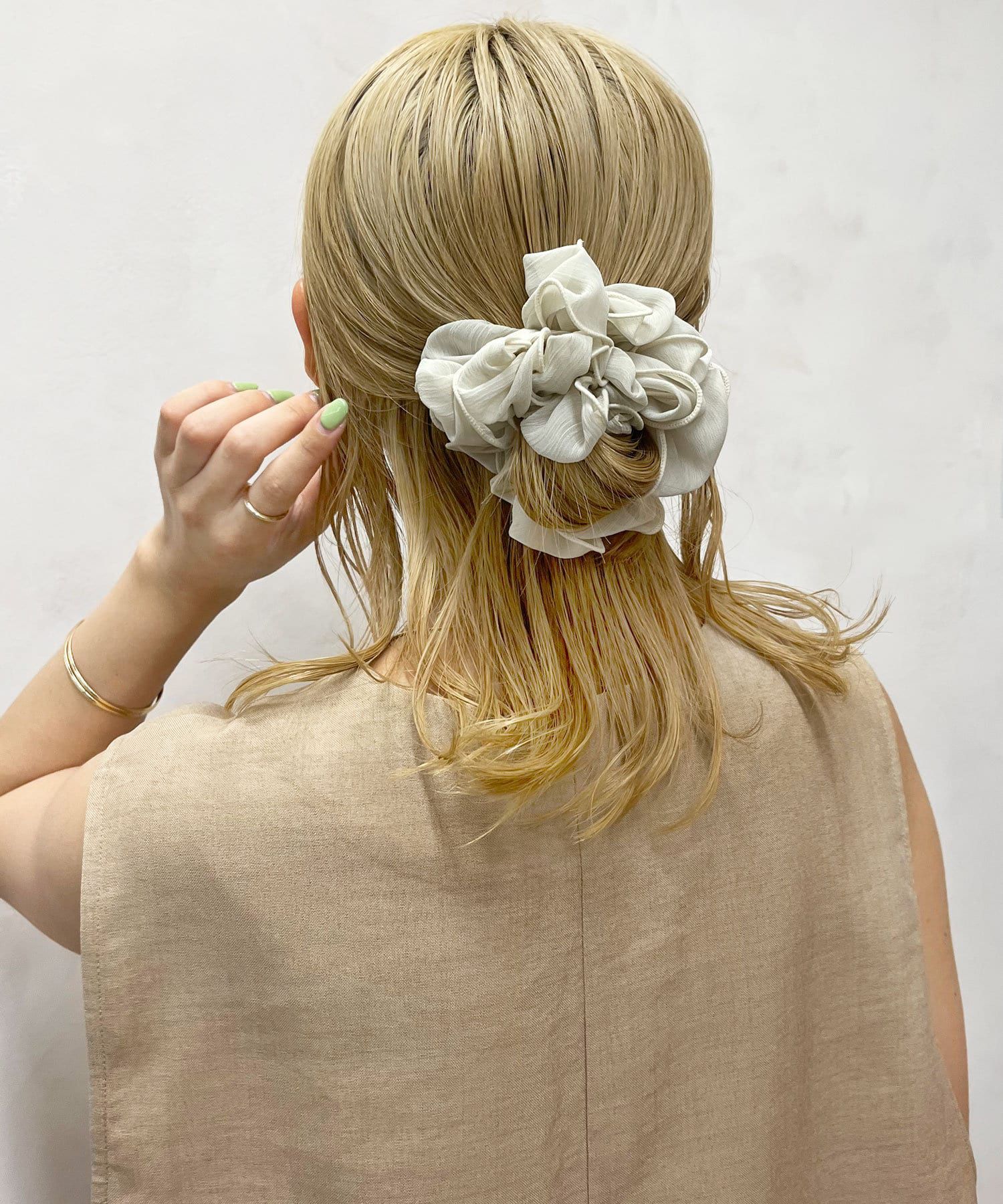 日本 Lattice - 可愛捲捲邊大腸髮圈-米杏