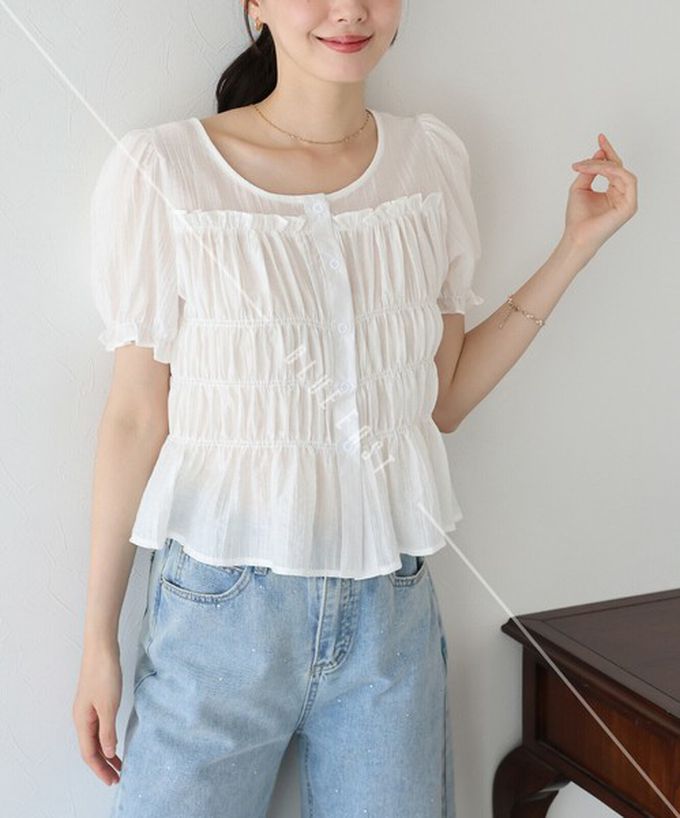 日本 BLUE EAST - 顯瘦皺摺荷葉泡泡短袖上衣-白