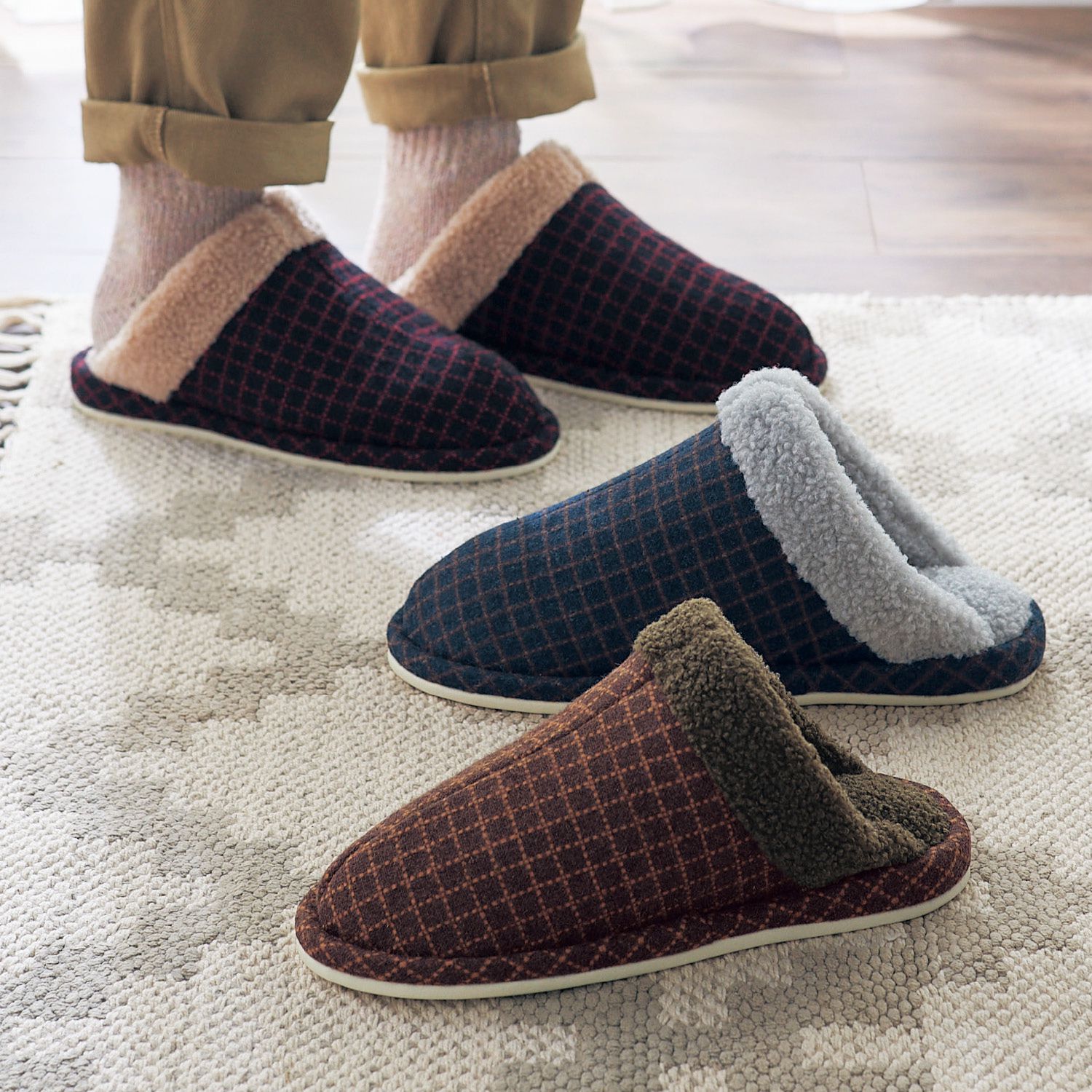 日本千趣會 - 毛絨包覆型室內拖鞋-格子-深藍淺灰