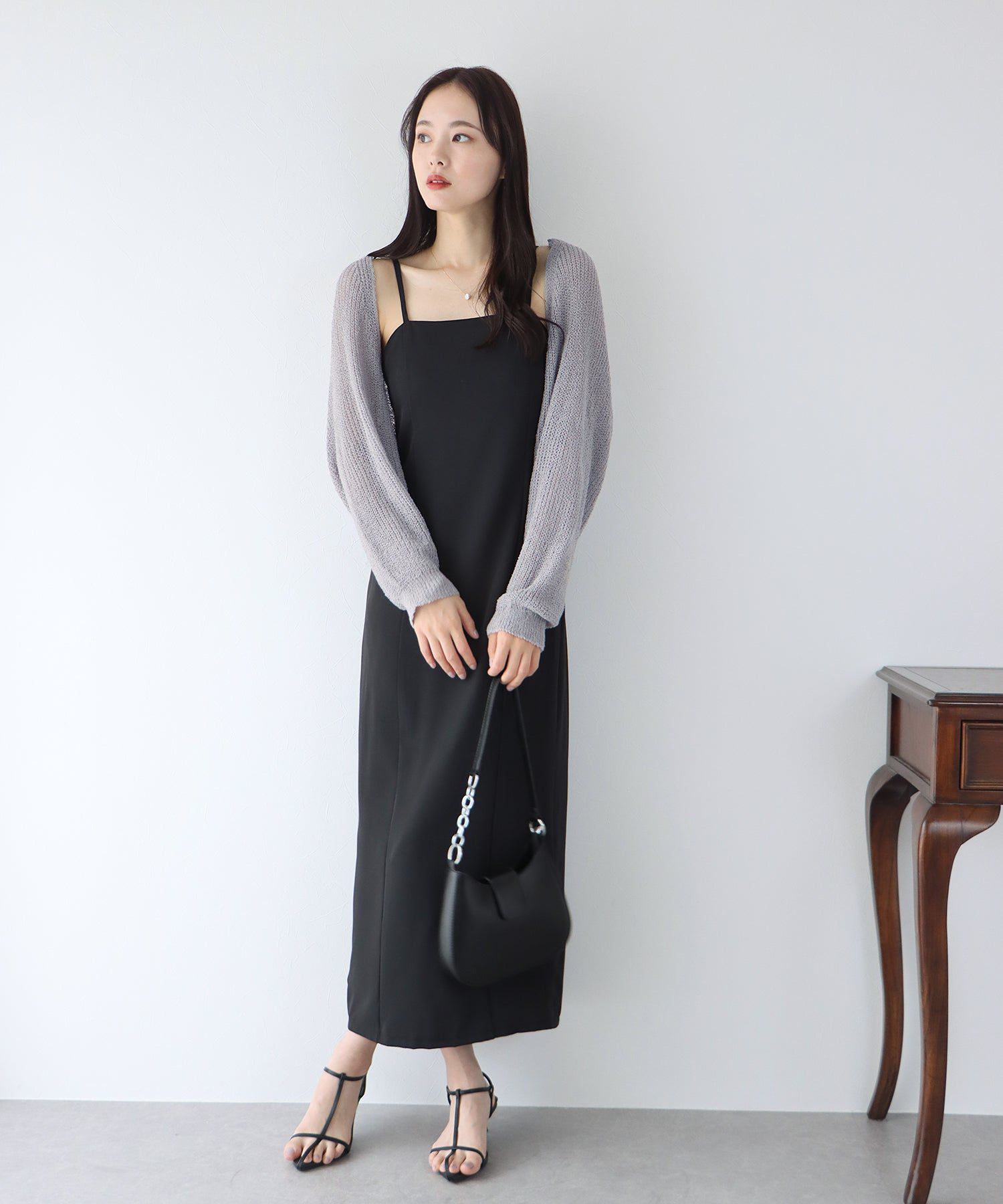 日本 BLUE EAST - 百搭開襟短版針織外套-米杏