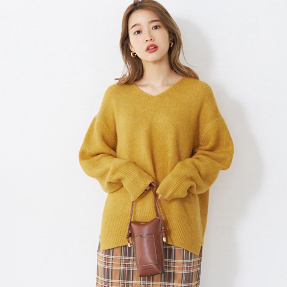 日本 COCA - 柔軟V領顯瘦針織毛衣-黃