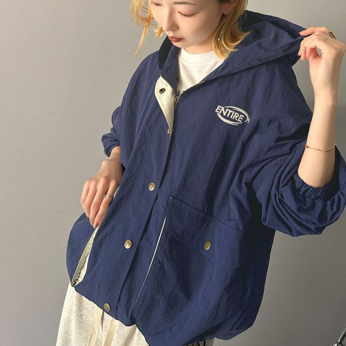 日本 Classical Elf - 胸前logo大口袋輕量連帽風衣外套-灰杏