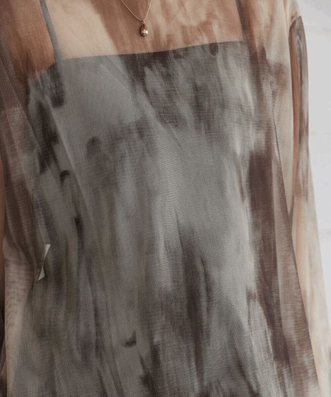 日本 Bab - 雲彩風格透膚美型長袖上衣-藍系