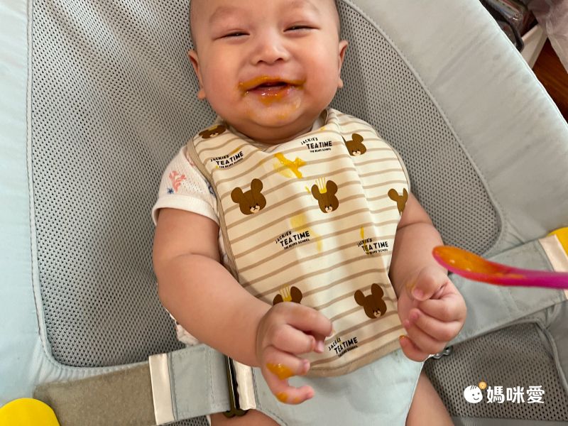 akachan honpo - 圍兜2件組-小熊學校-淺卡其色 (70～95cm)-身高70～95cm體重9～14kg