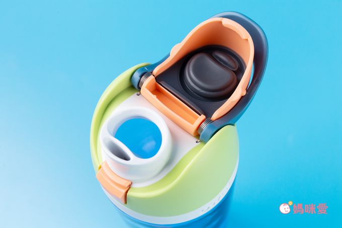 美國 Owala - Freesip Tritan 彈蓋+可拆式吸管運動水壺｜專利雙飲口｜-740ml